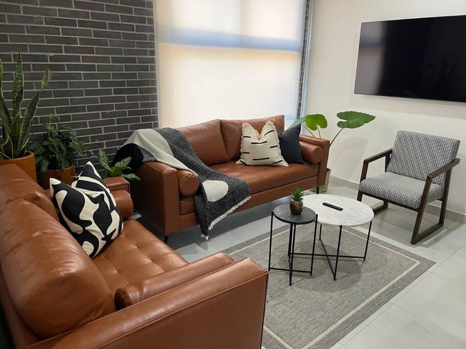 Appartamento Depa Boho Al Sur Pet Friendly Piscina Gym Sala De Cine Guadalajara Esterno foto
